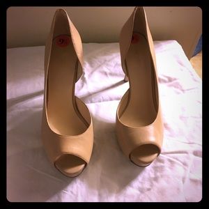 Ninewest Nude Peep Toes - size 9.5